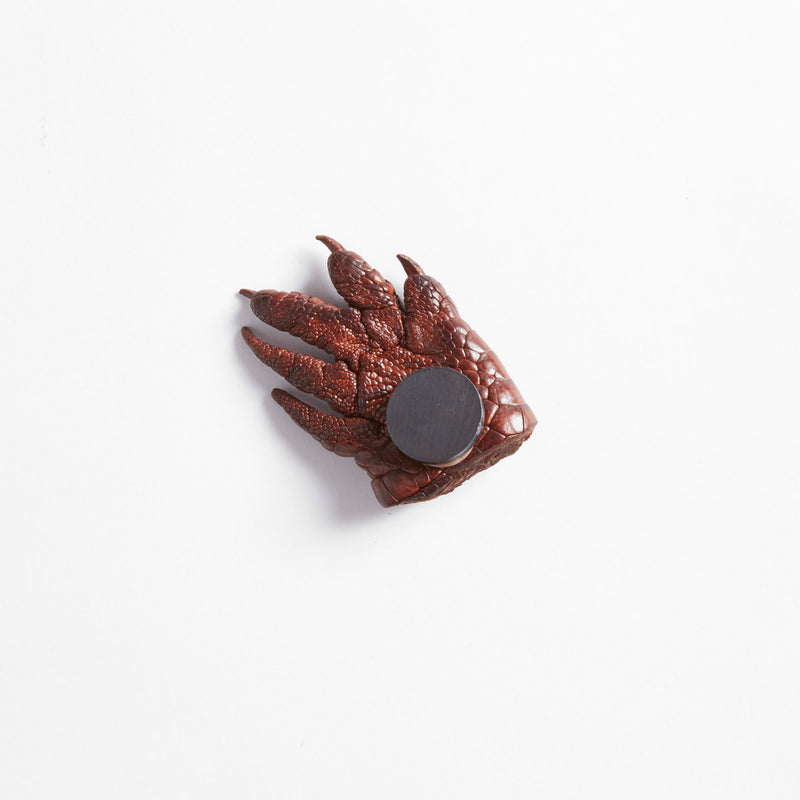 Crocodile Leather Claw Magnet