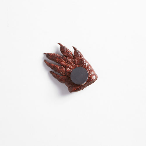 Crocodile Leather Claw Magnet