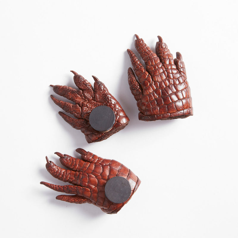 Crocodile Leather Claw Magnet