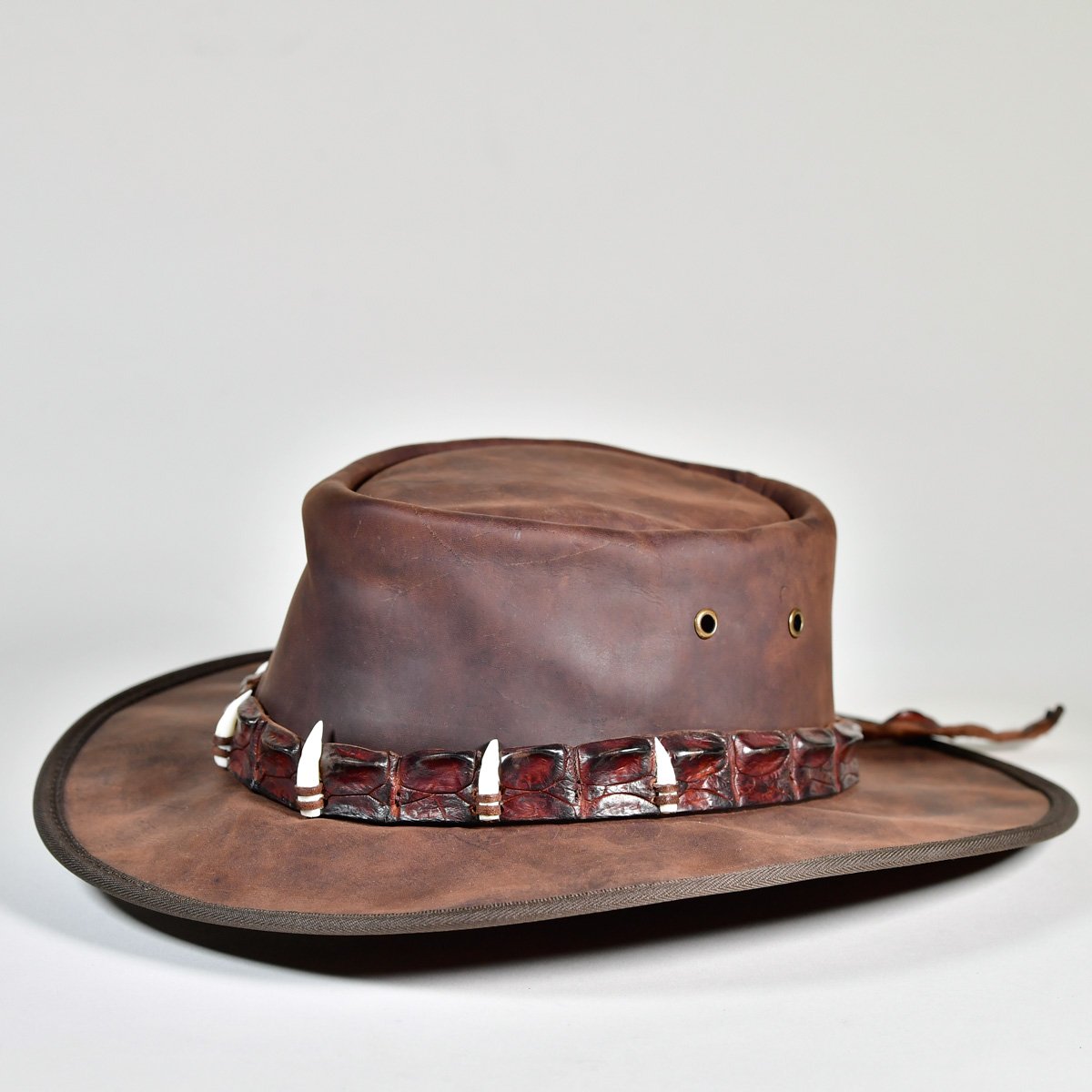 NT Outback Leather Hat with Crocodile Teeth Leather Hatband